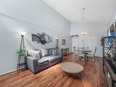 Located in the desirable Southpointe Condos inside of the gated on Ventura Country Club in Florida - for sale on GolfHomes.com, golf home, golf lot