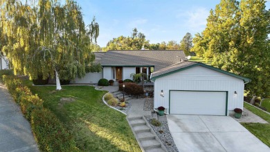 MLS# 288082 Discover this stunning custom home perfectly on Meadow Springs Country Club in Washington - for sale on GolfHomes.com, golf home, golf lot