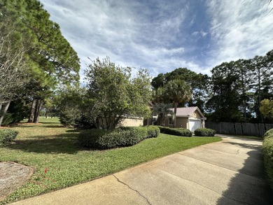 Enjoy the exceptional location of 472 Indigo Loop within the on Emerald Bay Golf Club in Florida - for sale on GolfHomes.com, golf home, golf lot