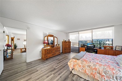 This is a highly sought after *G* floor plan at the Towers. This on Leisure Village Par 3 Golf Course in California - for sale on GolfHomes.com, golf home, golf lot