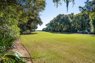 Peaceful lot on a cul de sac in the prestigious gated community on Kiawah Island Resort - Oak Point in South Carolina - for sale on GolfHomes.com, golf home, golf lot