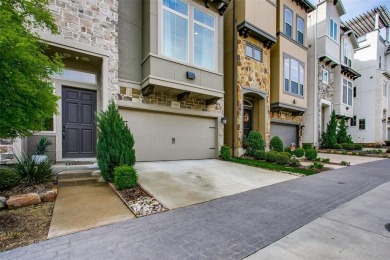 *Virtual Tour and Floor Plan Available*  Stunning home in North on Stevens Park Golf Course in Texas - for sale on GolfHomes.com, golf home, golf lot