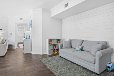 *MOTIVATED* Step inside this STUNNING 2 bed/2.5 bath condo on Sandestin Golf and Beach Resort - The Links in Florida - for sale on GolfHomes.com, golf home, golf lot