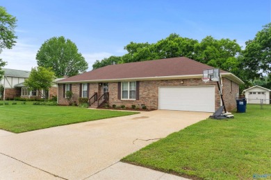 907 Cornelia Dr***OPEN THURS 5/8 4PM-6PM***This thoughtfully on Valley Hill Country Club in Alabama - for sale on GolfHomes.com, golf home, golf lot