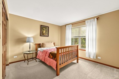 Welcome to this stunning 4 bedroom, 2.5 bath home in desirable on Foxford Hills Golf Club in Illinois - for sale on GolfHomes.com, golf home, golf lot
