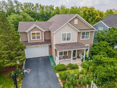 Welcome to this stunning 4 bedroom, 2.5 bath home in desirable on Foxford Hills Golf Club in Illinois - for sale on GolfHomes.com, golf home, golf lot