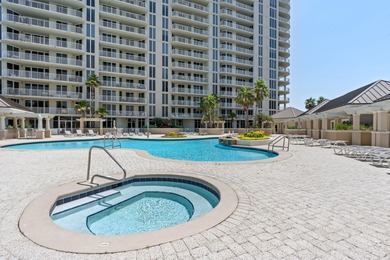 *MOTIVATED* Step inside this STUNNING 2 bed/2.5 bath condo on Sandestin Golf and Beach Resort - The Links in Florida - for sale on GolfHomes.com, golf home, golf lot