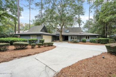 Located across from the Dolphin Head Recreation Area, this on Dolphin Head Golf Club in South Carolina - for sale on GolfHomes.com, golf home, golf lot