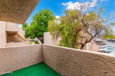 BRAND NEW FLOORING! QUARTZ COUNTERTOPS COMING SOON!
Welcome to on Dobson Ranch Municipal Golf Course in Arizona - for sale on GolfHomes.com, golf home, golf lot