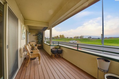 MLS# 288811 Experience elevated living in this remarkable on Columbia Point Golf Course in Washington - for sale on GolfHomes.com, golf home, golf lot