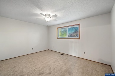 Enjoy golf course living on the 17th fairway in the heart of on  in Oregon - for sale on GolfHomes.com, golf home, golf lot