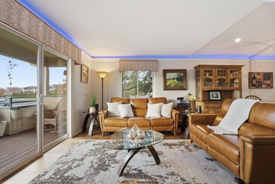 MLS# 288811 Experience elevated living in this remarkable on Columbia Point Golf Course in Washington - for sale on GolfHomes.com, golf home, golf lot