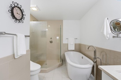 MLS# 288811 Experience elevated living in this remarkable on Columbia Point Golf Course in Washington - for sale on GolfHomes.com, golf home, golf lot