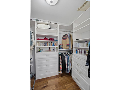 MLS# 288811 Experience elevated living in this remarkable on Columbia Point Golf Course in Washington - for sale on GolfHomes.com, golf home, golf lot