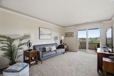 MLS# 288811 Experience elevated living in this remarkable on Columbia Point Golf Course in Washington - for sale on GolfHomes.com, golf home, golf lot