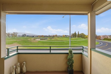 MLS# 288811 Experience elevated living in this remarkable on Columbia Point Golf Course in Washington - for sale on GolfHomes.com, golf home, golf lot