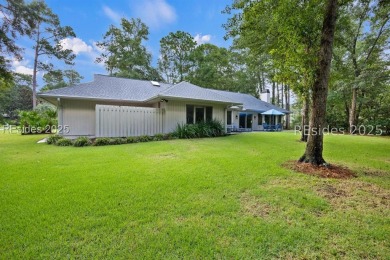 Discover this beautifully maintained 3-bedroom, 3-bath home at on Oyster Reef Golf Course in South Carolina - for sale on GolfHomes.com, golf home, golf lot