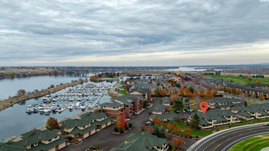 MLS# 288811 Experience elevated living in this remarkable on Columbia Point Golf Course in Washington - for sale on GolfHomes.com, golf home, golf lot