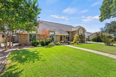 Welcome to this beautiful, inviting home, surrounded by mature on The Country Place in Texas - for sale on GolfHomes.com, golf home, golf lot