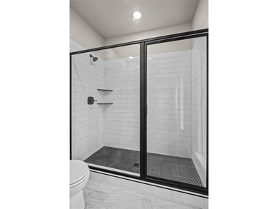 Modern new construction in Bella Vista with stunning on Bella Vista Country Club - Berksdale in Arkansas - for sale on GolfHomes.com, golf home, golf lot