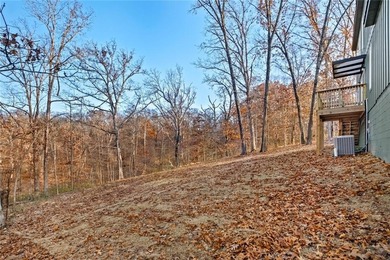 Modern new construction in Bella Vista with stunning on Bella Vista Country Club - Berksdale in Arkansas - for sale on GolfHomes.com, golf home, golf lot