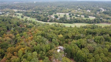 Welcome to the Lost 8! This incredible piece of property is the on Bella Vista Country Club - Kingswood in Arkansas - for sale on GolfHomes.com, golf home, golf lot