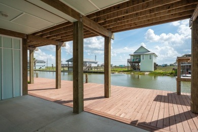 Welcome to your coastal retreat in the growing community of on Lamar Golf Course in Texas - for sale on GolfHomes.com, golf home, golf lot