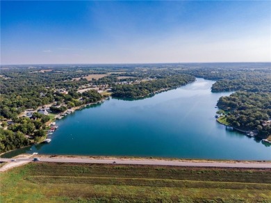 Welcome to lake life living at Linn Valley Lakes. This home is on Linn Valley Lakes - Deer Trace Golf Course in Kansas - for sale on GolfHomes.com, golf home, golf lot