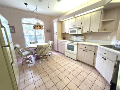 OAK RUN is an active adult community in SW Ocala with an on Royal Oaks Golf Club in Florida - for sale on GolfHomes.com, golf home, golf lot