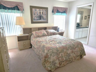 OAK RUN is an active adult community in SW Ocala with an on Royal Oaks Golf Club in Florida - for sale on GolfHomes.com, golf home, golf lot