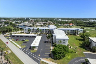 PRICE REDUCED - READY TO SELL!
This spacious 2-bedroom, 2-bath on Seven Lakes Golf and Tennis Community in Florida - for sale on GolfHomes.com, golf home, golf lot