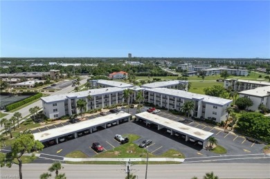 PRICE REDUCED - READY TO SELL!
This spacious 2-bedroom, 2-bath on Seven Lakes Golf and Tennis Community in Florida - for sale on GolfHomes.com, golf home, golf lot