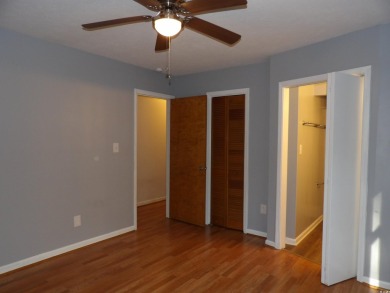 Great home. 3 bedrooms/2 bathrooms.  All new flooring and fresh on Arrowhead Country Club in South Carolina - for sale on GolfHomes.com, golf home, golf lot