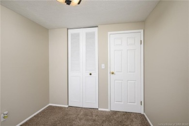 LOCATION - FANTASTIC 3 bed, 2 bath Bi-Level with  1600 sq ft on Jeffersonville Elks Golf Club in Indiana - for sale on GolfHomes.com, golf home, golf lot
