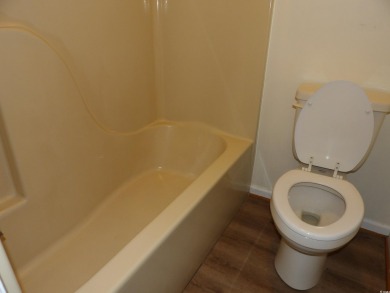 Great home. 3 bedrooms/2 bathrooms.  All new flooring and fresh on Arrowhead Country Club in South Carolina - for sale on GolfHomes.com, golf home, golf lot