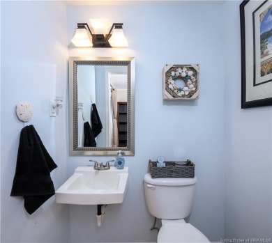 LOCATION - FANTASTIC 3 bed, 2 bath Bi-Level with  1600 sq ft on Jeffersonville Elks Golf Club in Indiana - for sale on GolfHomes.com, golf home, golf lot