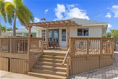 ***Rare Find! Stunning Lakefront Pool Home in SE Cape Coral - A on El Rio Golf Course and Club in Florida - for sale on GolfHomes.com, golf home, golf lot