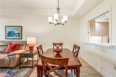 READY TO MOVE IN - 1st floor LAKEFRONT CONDO: 2 BD/2 BA on Oak Harbor Country Club in Florida - for sale on GolfHomes.com, golf home, golf lot
