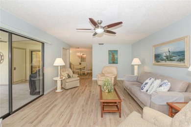 Desirable Jamestown Heritage Ridge, this well-maintained 2BR/2BA on Heritage Ridge Golf Club in Florida - for sale on GolfHomes.com, golf home, golf lot