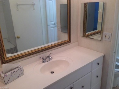 Welcome to this bright and spacious 2-bedroom, 2-bathroom on Inverrary Country Club in Florida - for sale on GolfHomes.com, golf home, golf lot