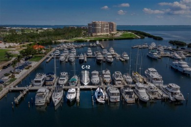 Under contract-accepting backup offers. An extraordinary on Longboat Key Golf Club Resort in Florida - for sale on GolfHomes.com, golf home, golf lot
