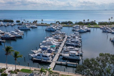 Under contract-accepting backup offers. An extraordinary on Longboat Key Golf Club Resort in Florida - for sale on GolfHomes.com, golf home, golf lot