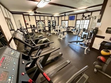 Welcome to this bright and spacious 2-bedroom, 2-bathroom on Inverrary Country Club in Florida - for sale on GolfHomes.com, golf home, golf lot