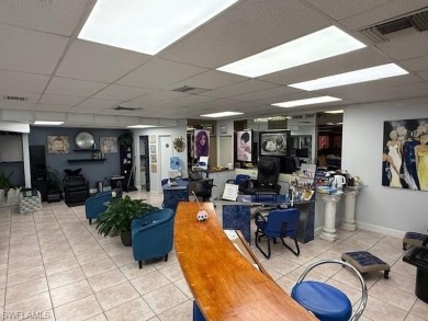 Welcome to this bright and spacious 2-bedroom, 2-bathroom on Inverrary Country Club in Florida - for sale on GolfHomes.com, golf home, golf lot