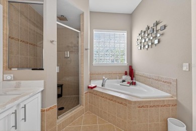 Luxury Lakeview Living in Debary Country Club
4 Bedrooms | 3 on DeBary Golf and Country Club in Florida - for sale on GolfHomes.com, golf home, golf lot