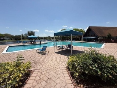 Welcome to this bright and spacious 2-bedroom, 2-bathroom on Inverrary Country Club in Florida - for sale on GolfHomes.com, golf home, golf lot