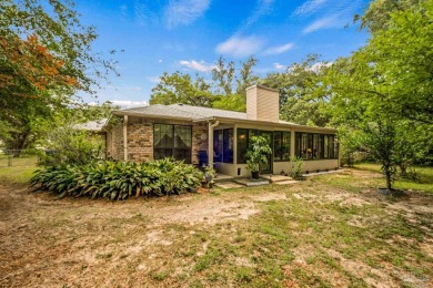 All Brick, 3 bedroom, 2 bathroom home located within the on Tanglewood Golf Club in Florida - for sale on GolfHomes.com, golf home, golf lot