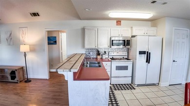 Beautifully maintained home located within the gated resort on Holly Lake Ranch Golf Club in Texas - for sale on GolfHomes.com, golf home, golf lot