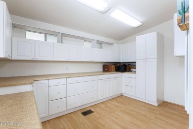 Welcome to your own private retreat in this stunning 1 bedroom on Palm Creek Golf and RV Resort in Arizona - for sale on GolfHomes.com, golf home, golf lot