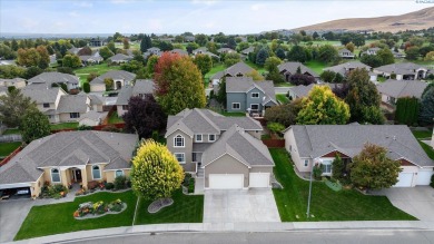 Tucked into Loden Greens, in the middle of Canyon Lakes.  Step on Canyon Lakes Golf Course in Washington - for sale on GolfHomes.com, golf home, golf lot